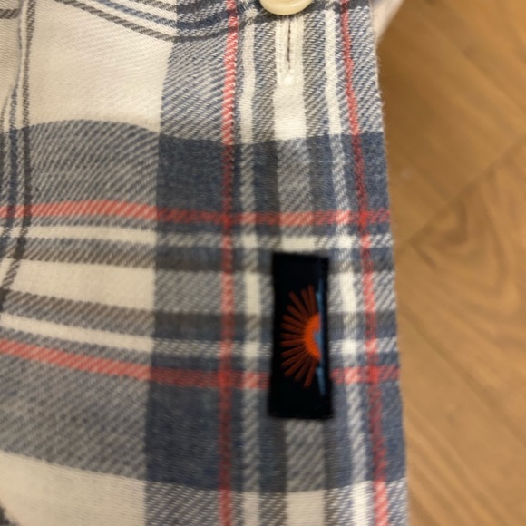 Faherty reversible shirt, size large - Picture 2 of 3